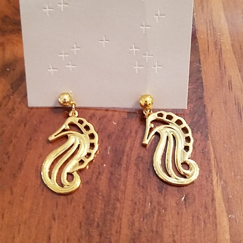 Sea Horse Gold-tone Post Earrings~ New